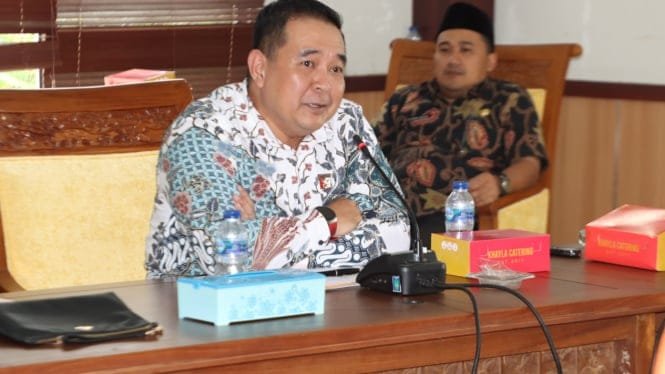 67e3d05d582a5-cara-anggota-dprd-batam-buat-anak-muda-di-kepri-sukseskan-program-pembangunan-pemerintah_665_374.jpg