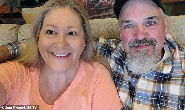 Un médico advierte después de que una influencer afirmara que curó el cáncer de su marido con un suplemento de hierbas de £ 13