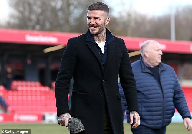 Dentro del reinicio de Salford City de David Beckham: cómo ‘Brand Beckham’ está trayendo dinero en efectivo de la India, por qué se pone el uniforme naranja y cómo la leyenda del Man United está revolucionando el club después del colapso del proyecto Clase 92