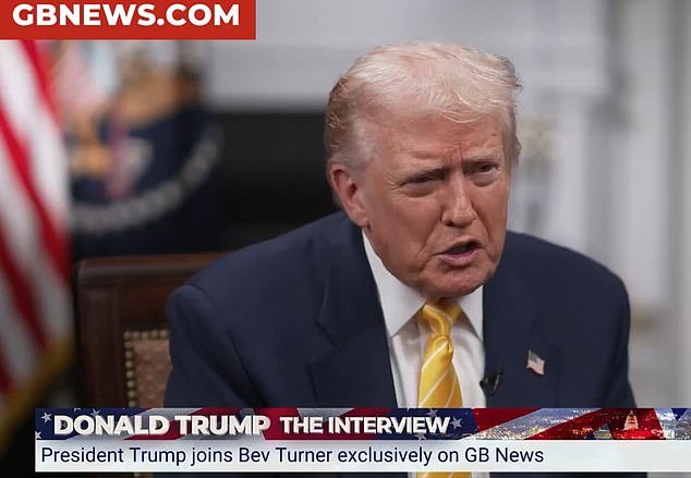 «Si no los sacas, no te quedará ningún país»: Donald Trump dice que Gran Bretaña debe deportar a los inmigrantes ilegales tan pronto como lleguen, y Europa «ya no es el mismo lugar»