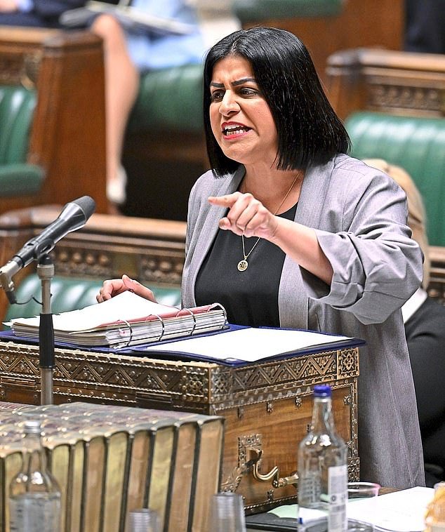 El Ministro del Interior ha prometido hacer esperar 20 años a los inmigrantes ilegales antes de solicitar su estancia permanente en el Reino Unido.