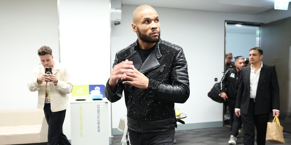 Chris Eubank Jr vs Conor Benn en vivo: carteleras mientras rivales acérrimos se preparan para una gran revancha en el norte de Londres, con The Destroyer buscando venganza después de una primera pelea caótica