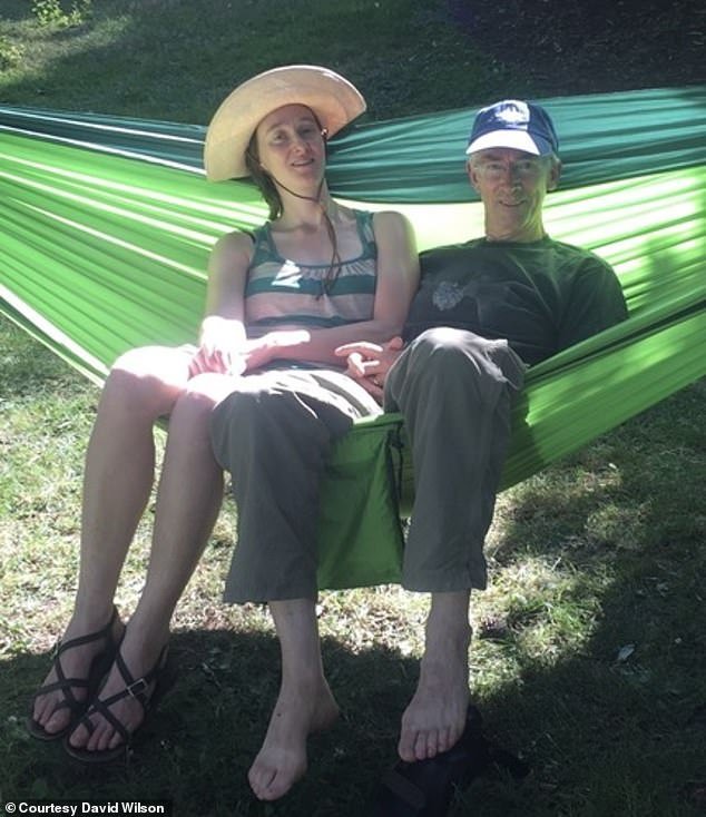 El padre de ‘White, Ada Mamadani’ revela por qué el nuevo alcalde de Seattle abandonó Oxford 6 semanas antes de graduarse