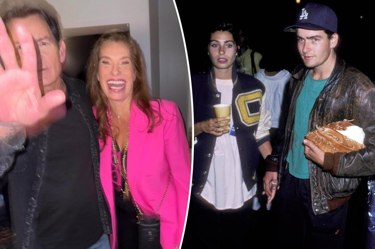 Charlie Sheen y su ex Dolly Fox de los 80 se han vuelto más cercanos desde el lanzamiento de «El libro de Sheen».