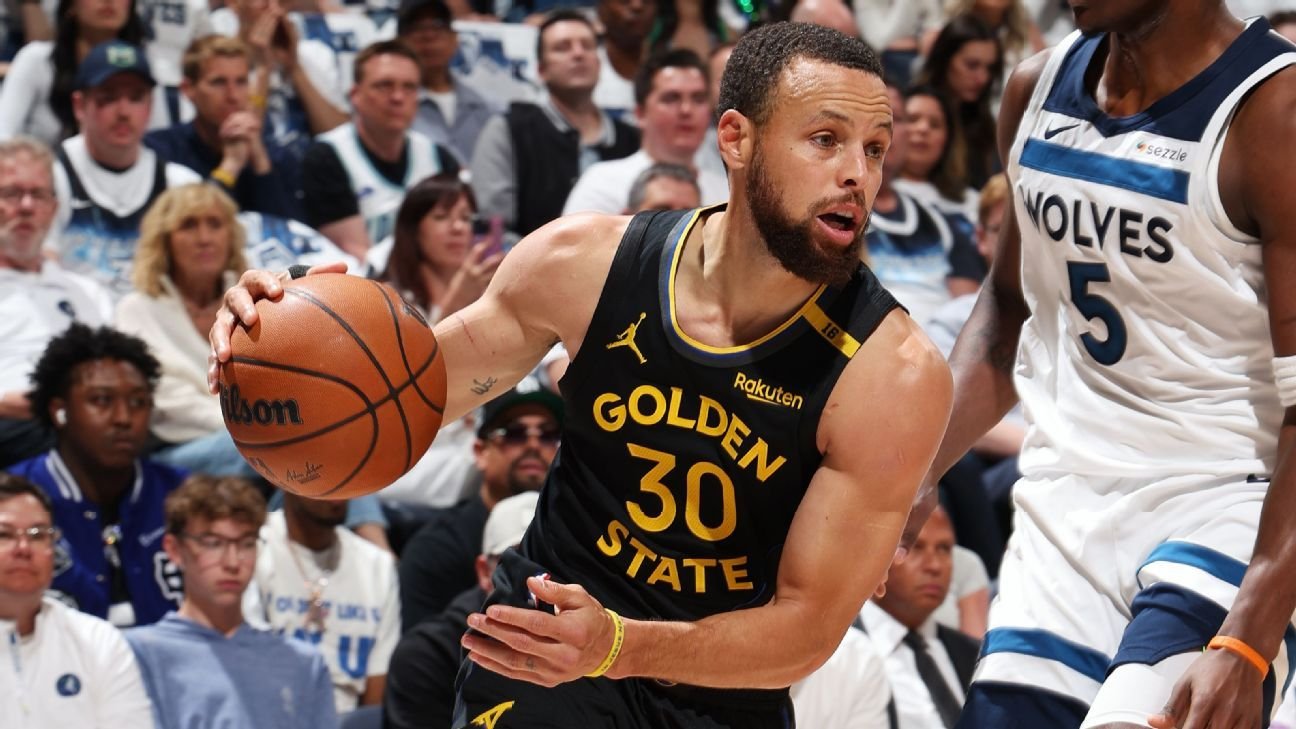 Los Warriors Stephen Curry terminan su asociación con Under Armour