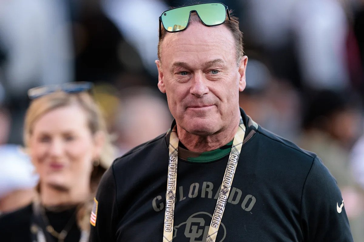 El director atlético de Colorado, Rick George, asumirá un rol de asesor después del año escolar 2025-26.