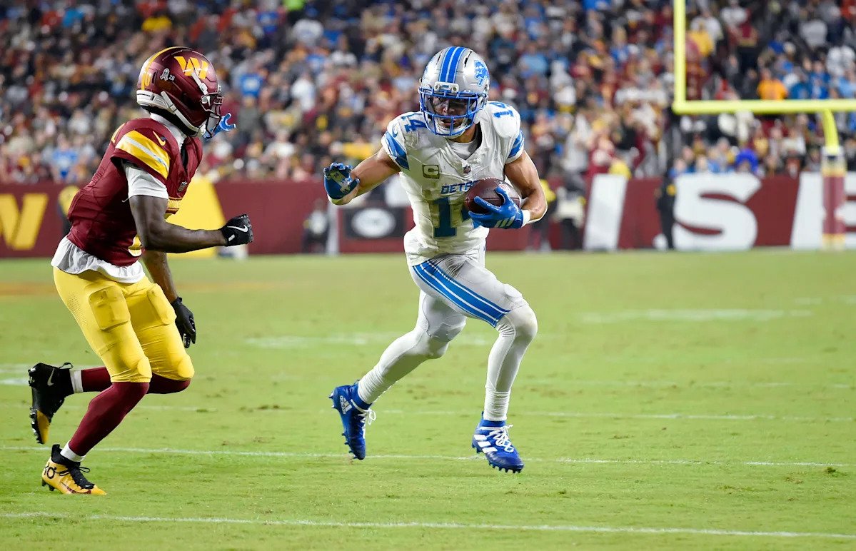 El WR de los Lions, Amon-Ra St. Brown, multado con $12,172 después de recibir el primer golpe que finalmente condujo al golpe de Darron Payne.