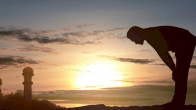 Lea esto después de las oraciones de Dhuha, su sustento será suave y abundante.