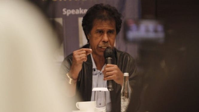 El nombramiento de miembros de la policía nacional fuera de la organización policial nacional se considera legal con base en la ley.