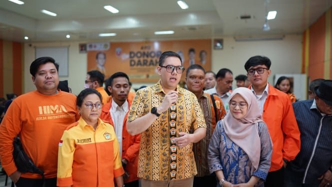 Kara Kosgoro organiza acción social por el 68º aniversario de la donación de sangre de 1957