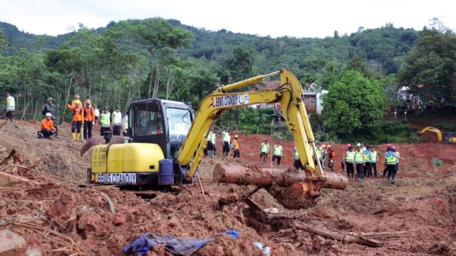 Actualización sobre el deslizamiento de tierra de Cilacap, BNPB: encontradas 11 víctimas muertas