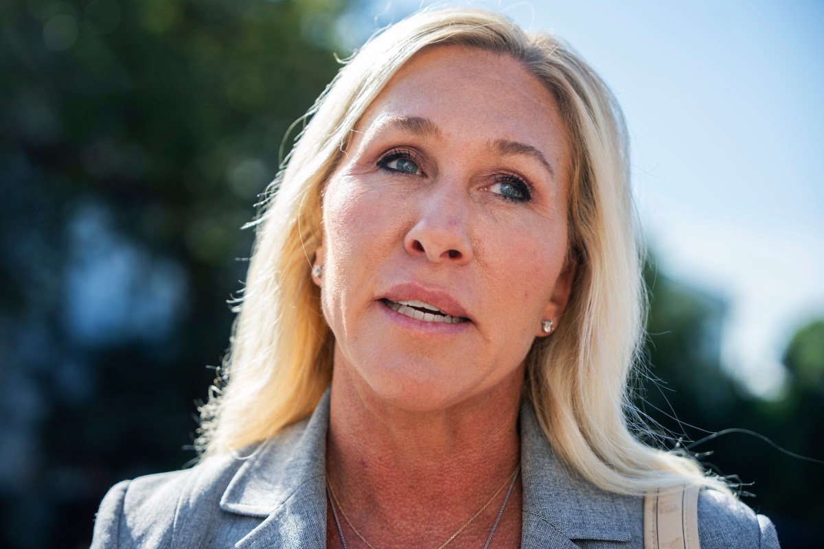 Marjorie Taylor Green le da otro golpe a Trump