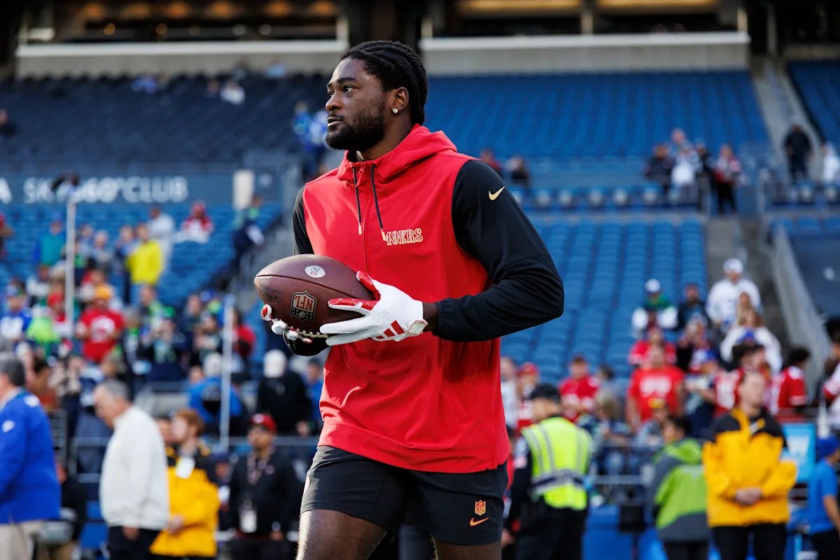 Según los informes, los 49ers están frustrados con Brandon Ayuk debido a las reuniones perdidas y la mala comunicación.