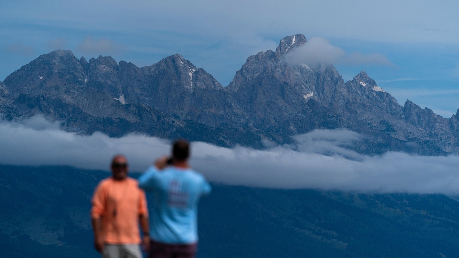 Fiscal estadounidense en Wyoming promete tomar medidas enérgicas contra la marihuana en parques nacionales y otras tierras públicas