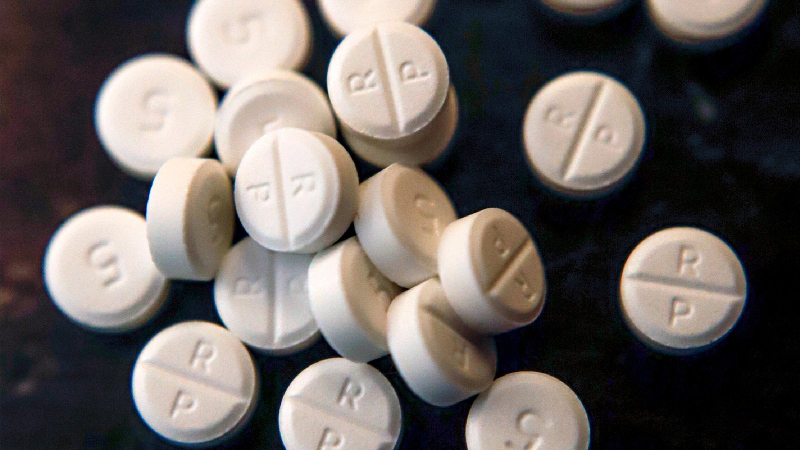 El acuerdo con Purdue Pharma significa dinero para algunas víctimas, el fin del nombre de la empresa Purdue. Esto es lo que debes saber