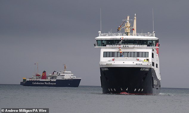 SNP ‘confusión’ para los isleños cuando se cancelaron 5.000 viajes debido a los ferries