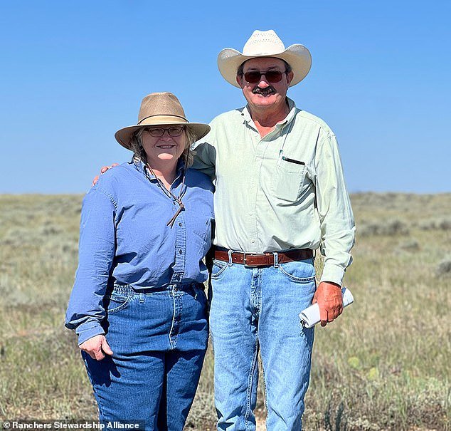 Una pareja de Montana se queda boquiabierta al regalar un rancho de 21,6 millones de dólares en una historia sacada directamente de Yellowstone