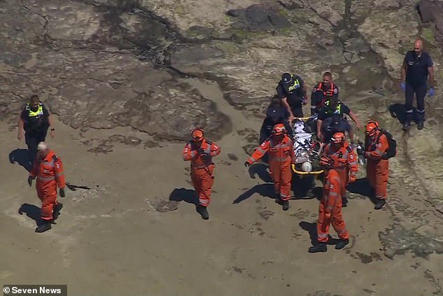 Una mujer que estaba de vacaciones en Australia cayó a metros de un acantilado en un dramático accidente