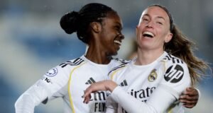 Un Wolfsburgo desperdiciado permite al Madrid unirse a los contendientes de la UWCL