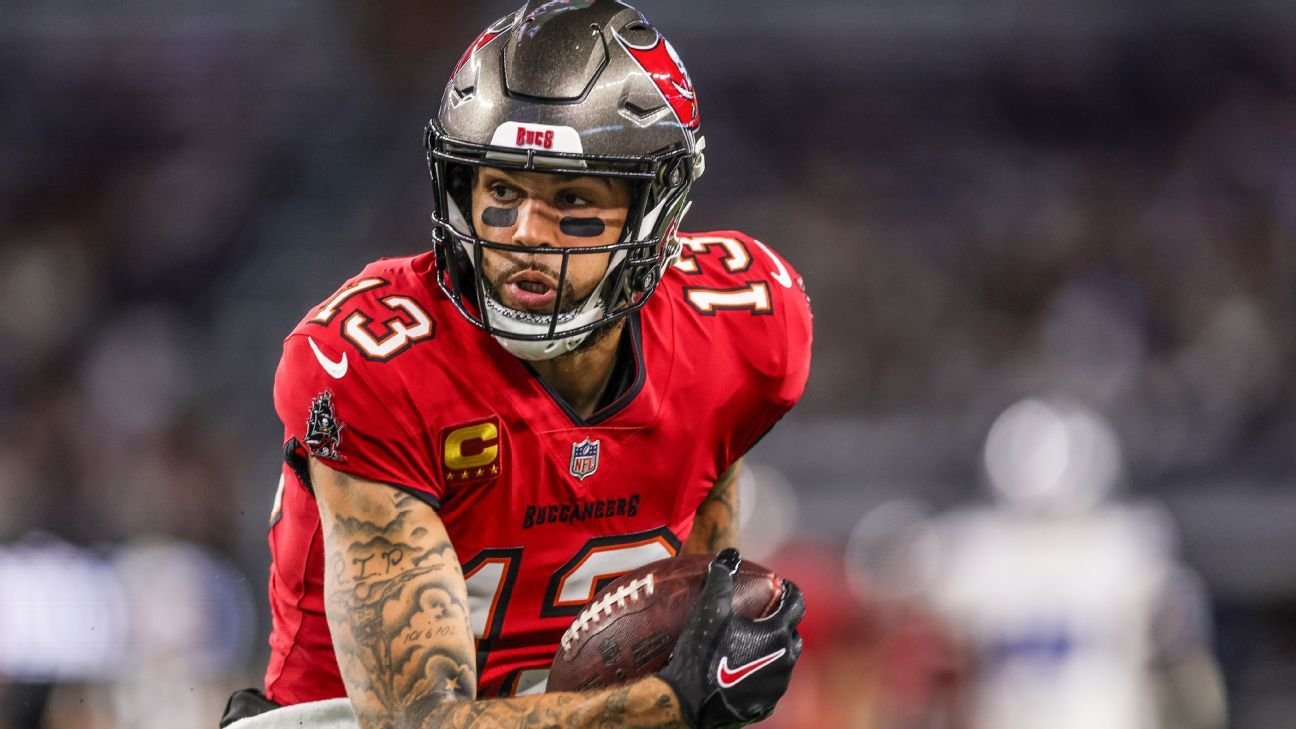 Bucs activan a los receptores Mike Evans y Jalen McMillan del IR