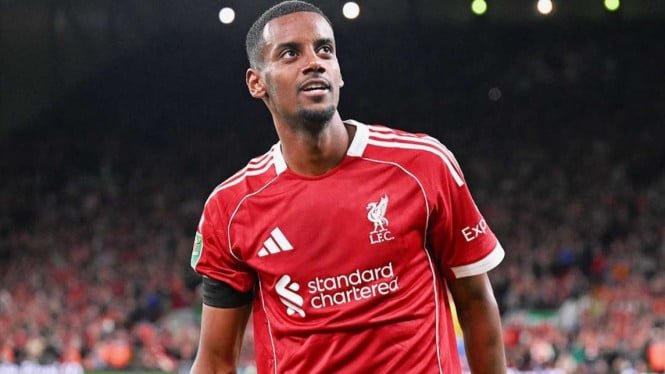 1766532389_68d60a2ff1817-pemain-liverpool-alexander-isak_665_374.jpg