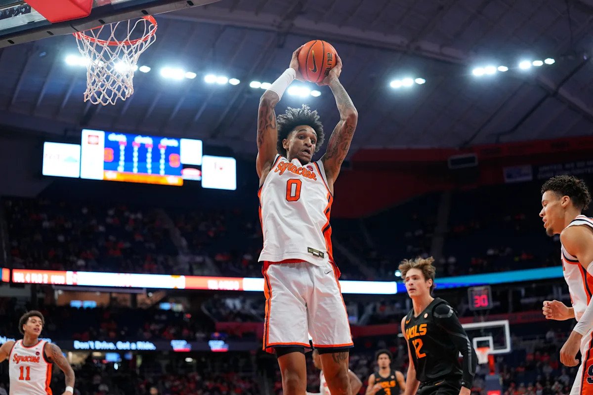 Syracuse sorprendió al No. 13 Tennessee, marcando la segunda derrota consecutiva de los Vols