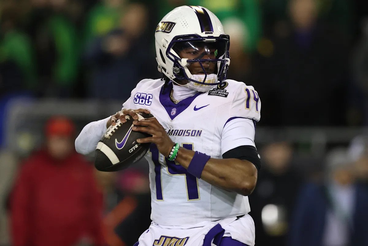James Madison QB Alonza Barnett III espera ingresar al portal de transferencias después del título Sun Belt y aparición en CFP