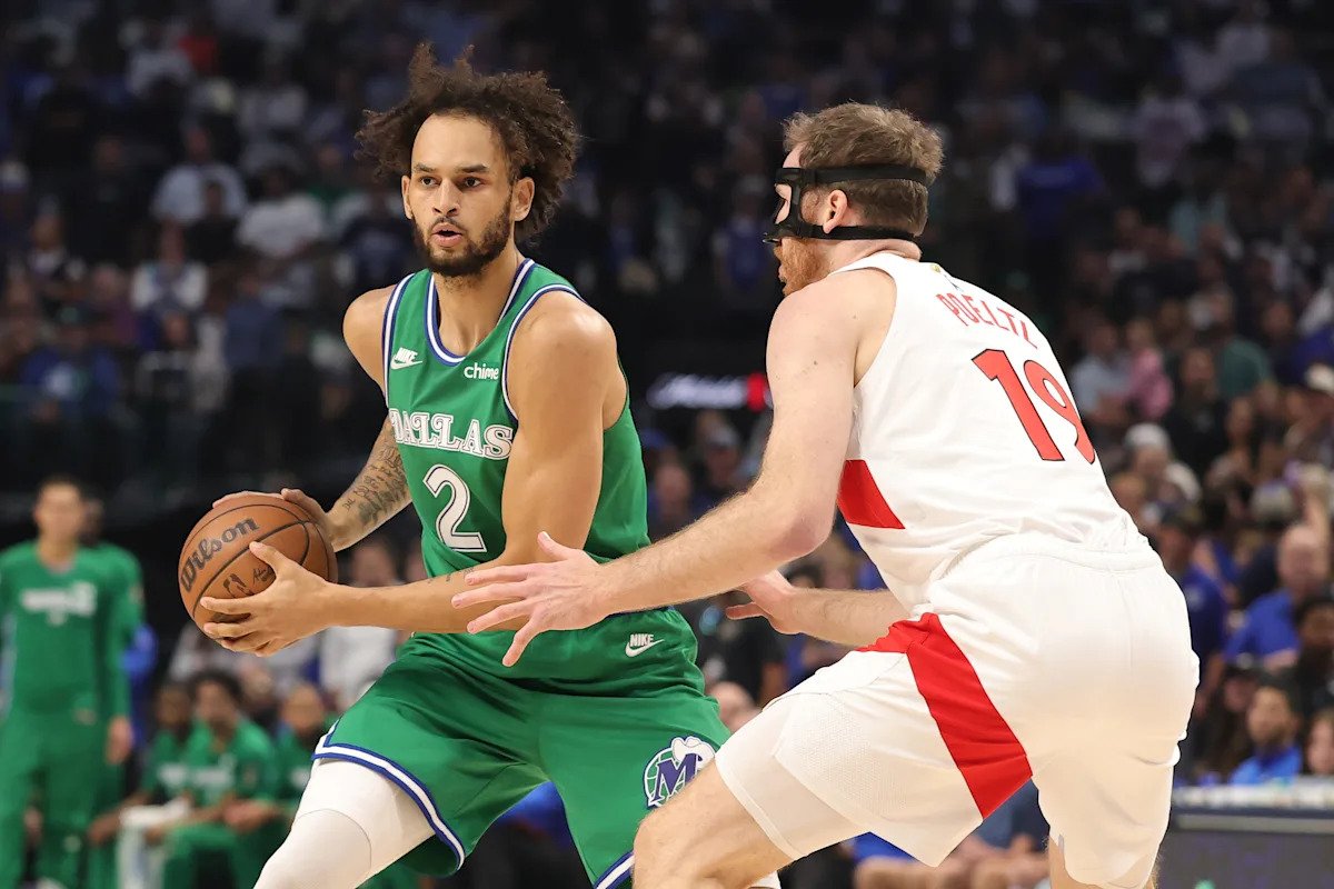 El pívot de los Mavericks, Derek Lively II, se someterá a una cirugía del pie derecho que pondrá fin a su temporada