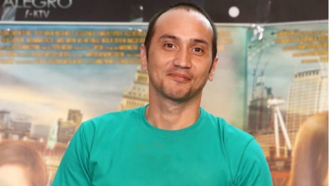 El objetivo de Gary Iscock es pedir prestada la moto RX King, Dearly Joshua se niega a regresar con Ari Lasso