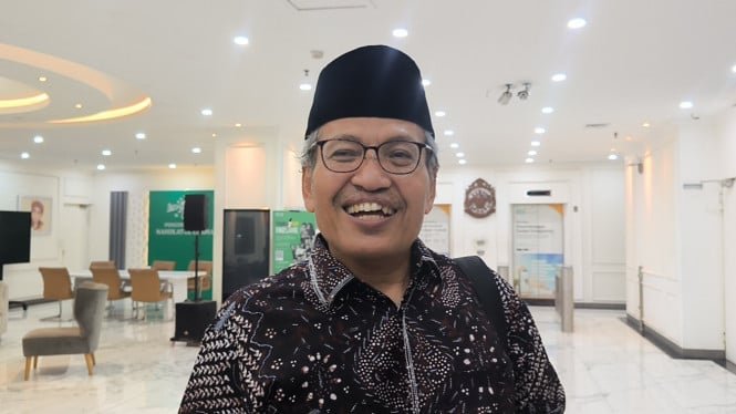 Gus Yahya siguió siendo el presidente de PBNU, sin verse afectado por ninguna situación política.