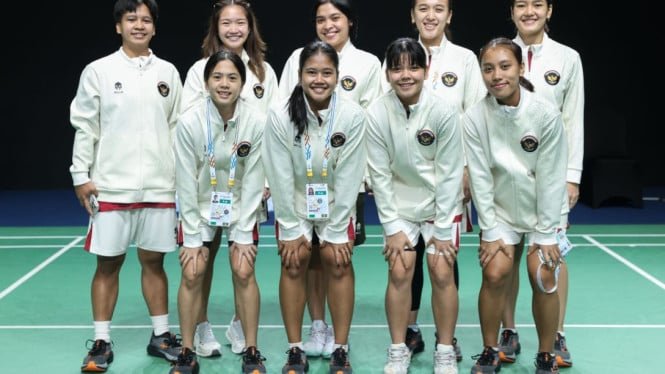 69359e660ec35-tim-bulu-tangkis-putri-indonesia-melaju-ke-semifinal-sea-games-2025_665_374.jpg