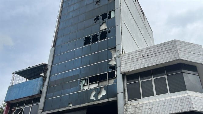 ¡El edificio Terra Drone se convierte en un centro de servicios! La policía reveló hechos impactantes sobre el propietario…