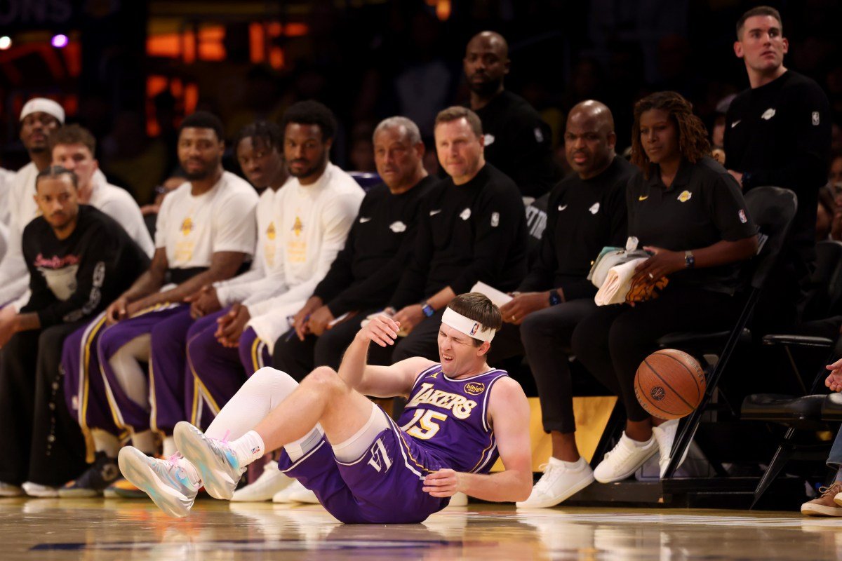 Los Lakers reciben noticias brutales sobre lesiones en un jugador estrella después de una derrota aplastante