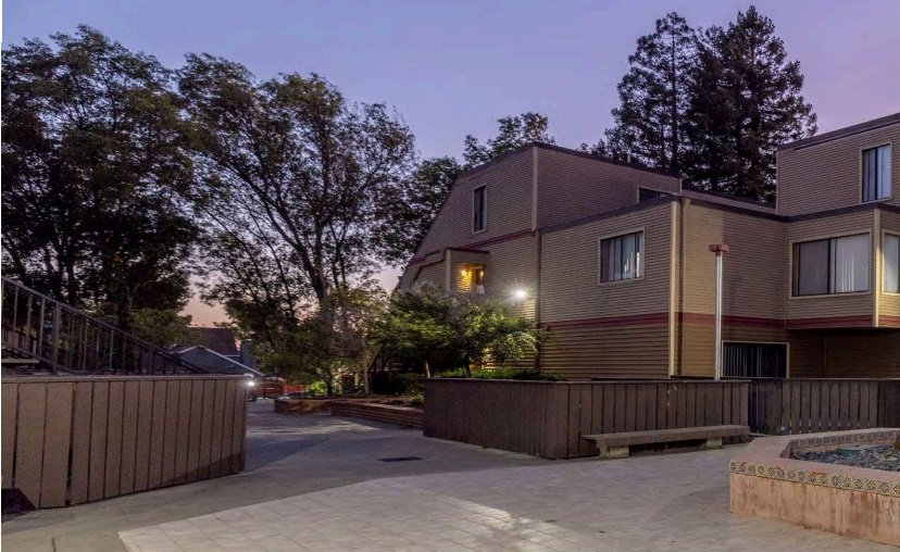 Busy Real Estate Investment Partners compra East Bay Apartments