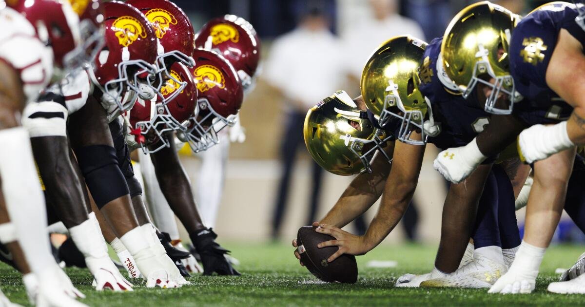 Cartas a los deportes: El juego de la culpa en la debacle entre la USC y Notre Dame