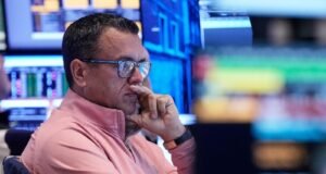 Wall Street estaba tranquilo a la espera de un anuncio de la Reserva Federal por la tarde.