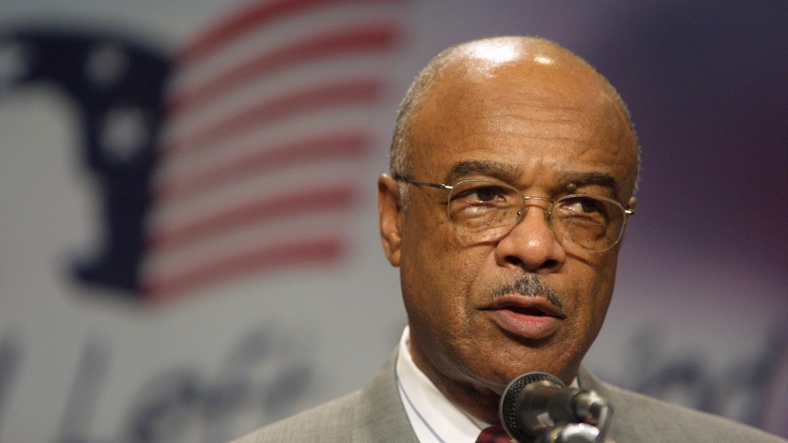 Rod Paige, el primer afroamericano del país en ocupar el cargo de secretario de Educación, falleció a los 92 años.