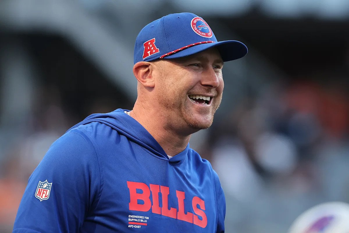Los Bills ascienden al OC Joe Brady a entrenador en jefe después del impactante despido de Sean McDermott