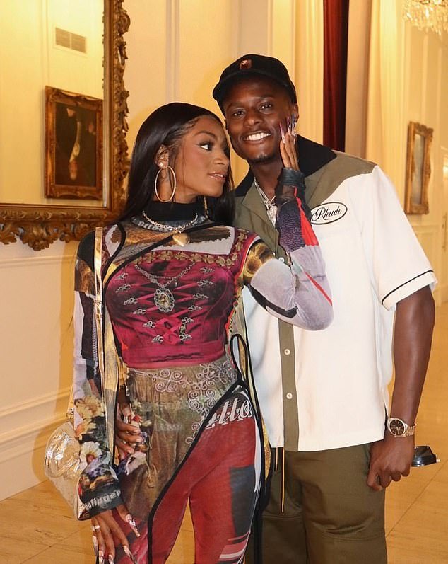 El novio olímpico estadounidense de Sha’kari Richardson, Christian Coleman, también es arrestado después de ser sorprendido «conduciendo a 100 mph»