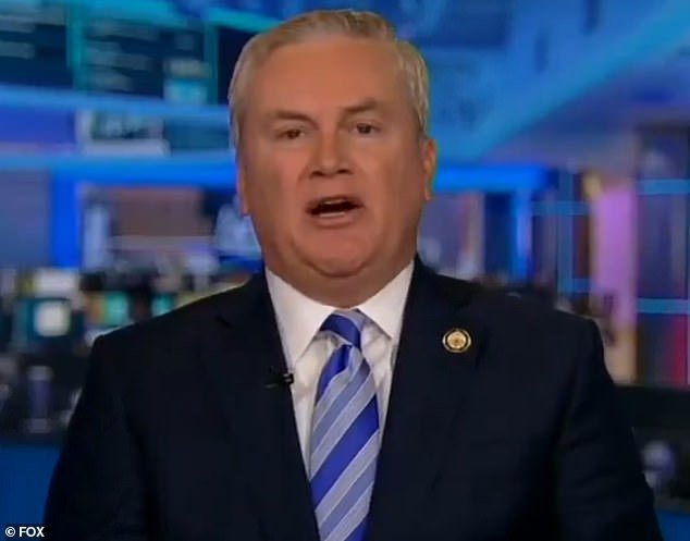 Los republicanos chocan con Trump por el tiroteo de la Patrulla Fronteriza mientras el congresista James Comer pide abandonar Minneapolis