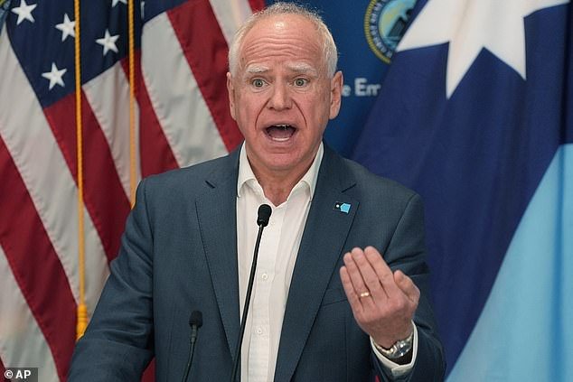 Tim Walz ruega a Donald Trump que retire a los agentes federales de Minnesota, segundo manifestante de inmigración asesinado a tiros en semanas: critica la carta mientras establece condiciones para que ICE se vaya