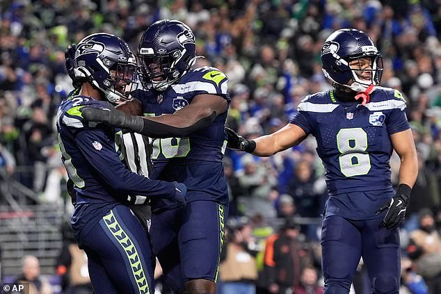 Los Seattle Seahawks prepararon el Super Bowl LX al derrotar a los LA Rams y prepararon el enfrentamiento con los Patriots en San Francisco.