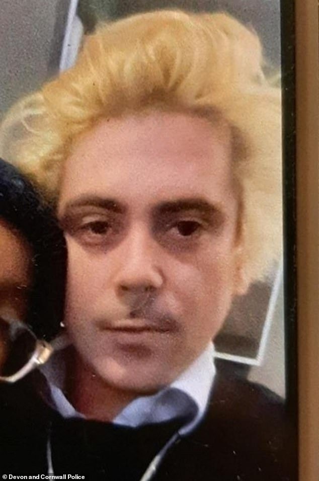 La familia de Mick Jagger emprende una búsqueda desesperada de un familiar desaparecido: la pareja de su nieta deambuló por las calles y desapareció en Cornualles