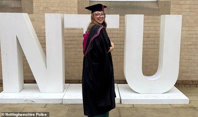 Un hombre de 40 años se enfrenta a una vida tras las rejas tras matar a puñaladas a una ‘bella’ estudiante universitaria tras poner fin a su ‘breve’ relación.