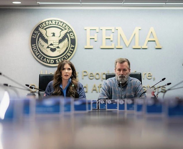 La muy desafortunada publicación de Christy Noem poco antes de que Trump enviara a Tom Homan a Minneapolis, donde mintió acerca de que sus agentes del DHS dispararon a un manifestante.