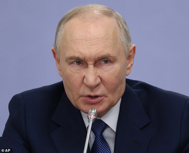 Cómo Putin perderá poder: experto en Rusia revela el escenario final «más probable» para el anciano dictador del país