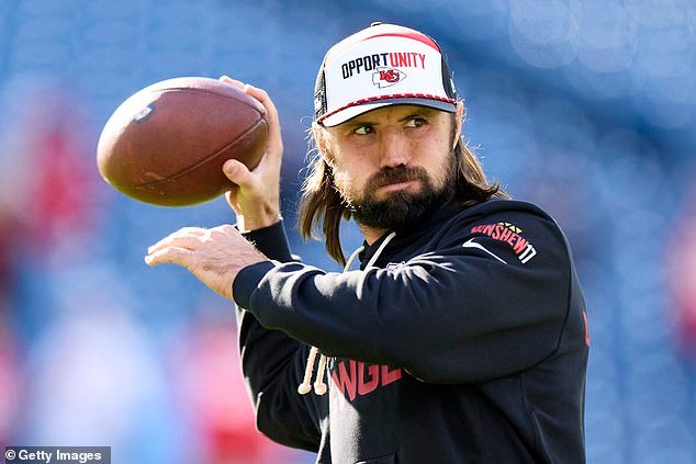 El mariscal de campo de la NFL que temía haberse desgarrado el ligamento anterior cruzado recibe noticias milagrosas sobre su recuperación