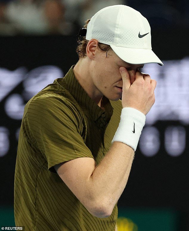 Los expertos ven signos preocupantes sobre la salud ‘angustiada’ de Janic Ciner mientras gana otro título del Abierto de Australia