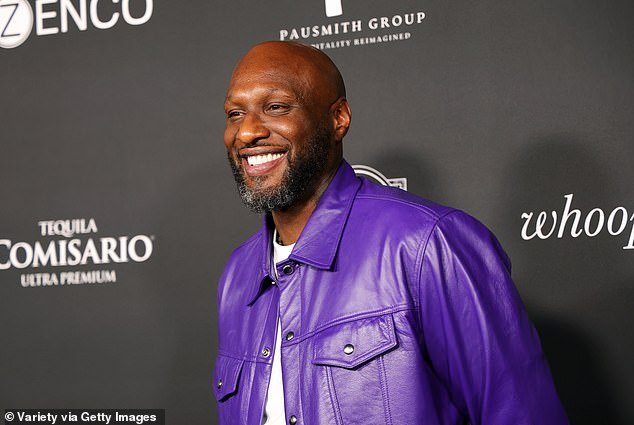 Lamar Odom está probando rehabilitación después de ser arrestado por DUI mientras el portavoz dice que está «asumiendo la responsabilidad»