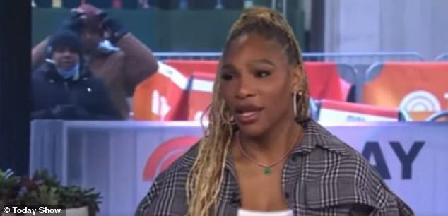 Serena Williams dio una gran pista de que los rumores de regreso son ciertos en un incómodo intercambio en la televisión.